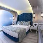 Demonti Hotel 4*