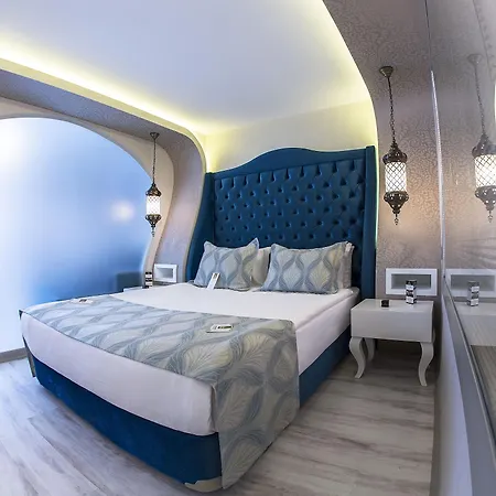 Demonti Отель 4*