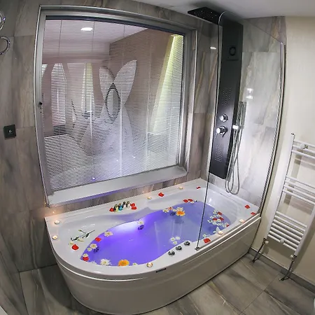 Hotel Demonti 4*