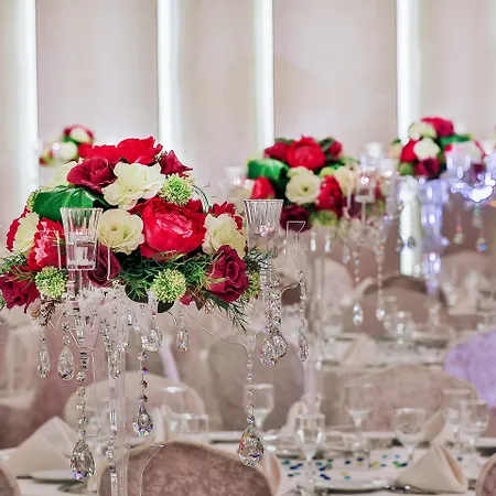 德蒙提酒店 酒店