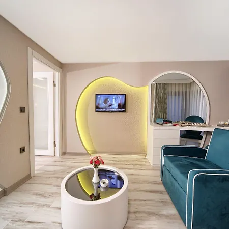 فندق ديمونتي 4*