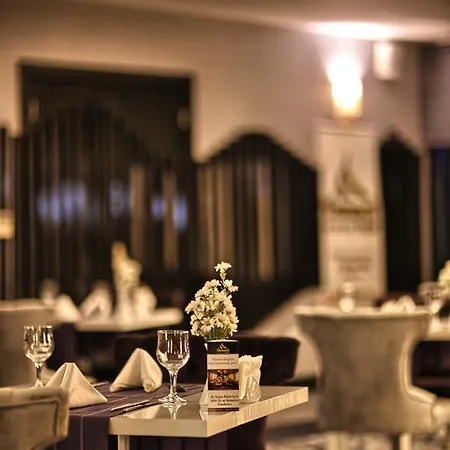 Hotel Demonti 4*