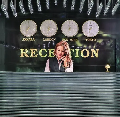 德蒙提酒店 酒店 4*