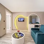 Hotel Demonti 4*