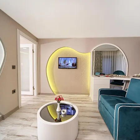 Otel Demonti 4*