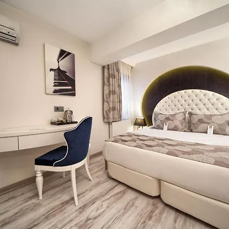Otel Demonti 4*